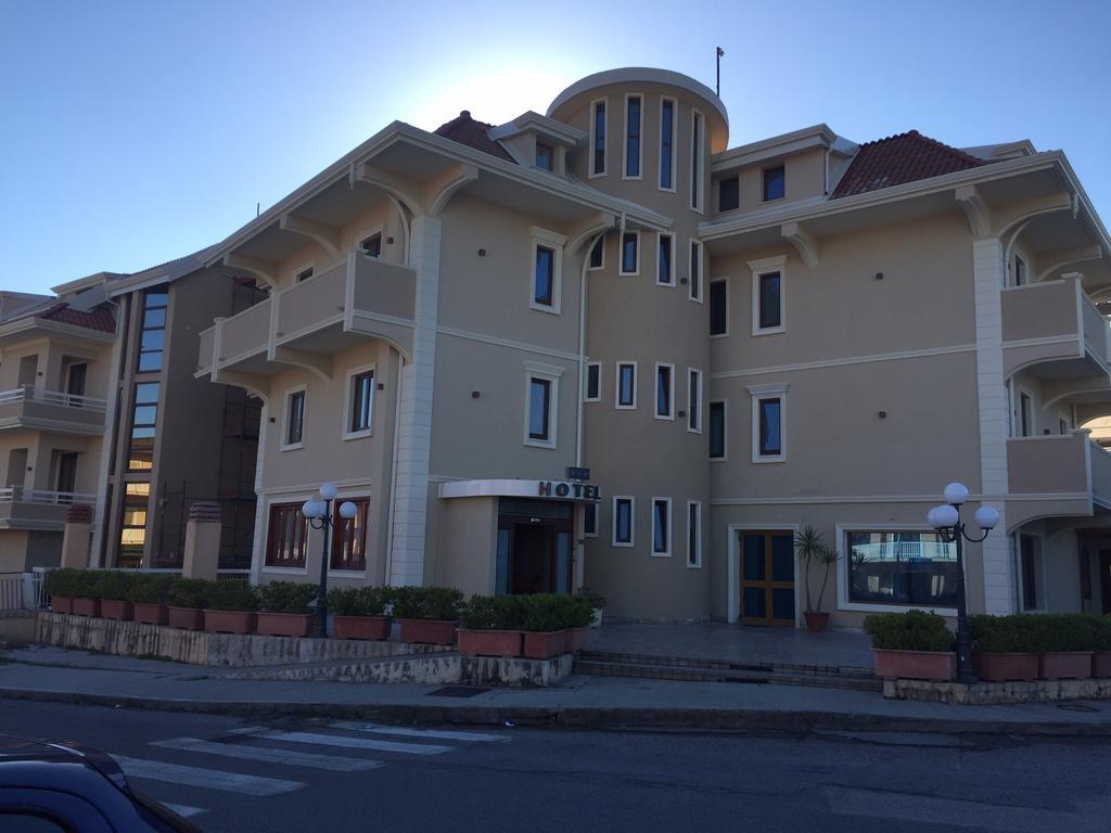 Hotel Aerhotel Phelipe