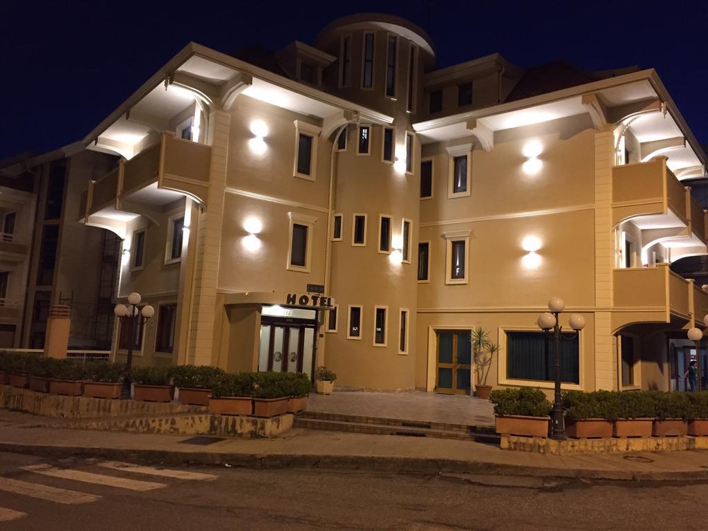 Aerhotel Phelipe Hotel