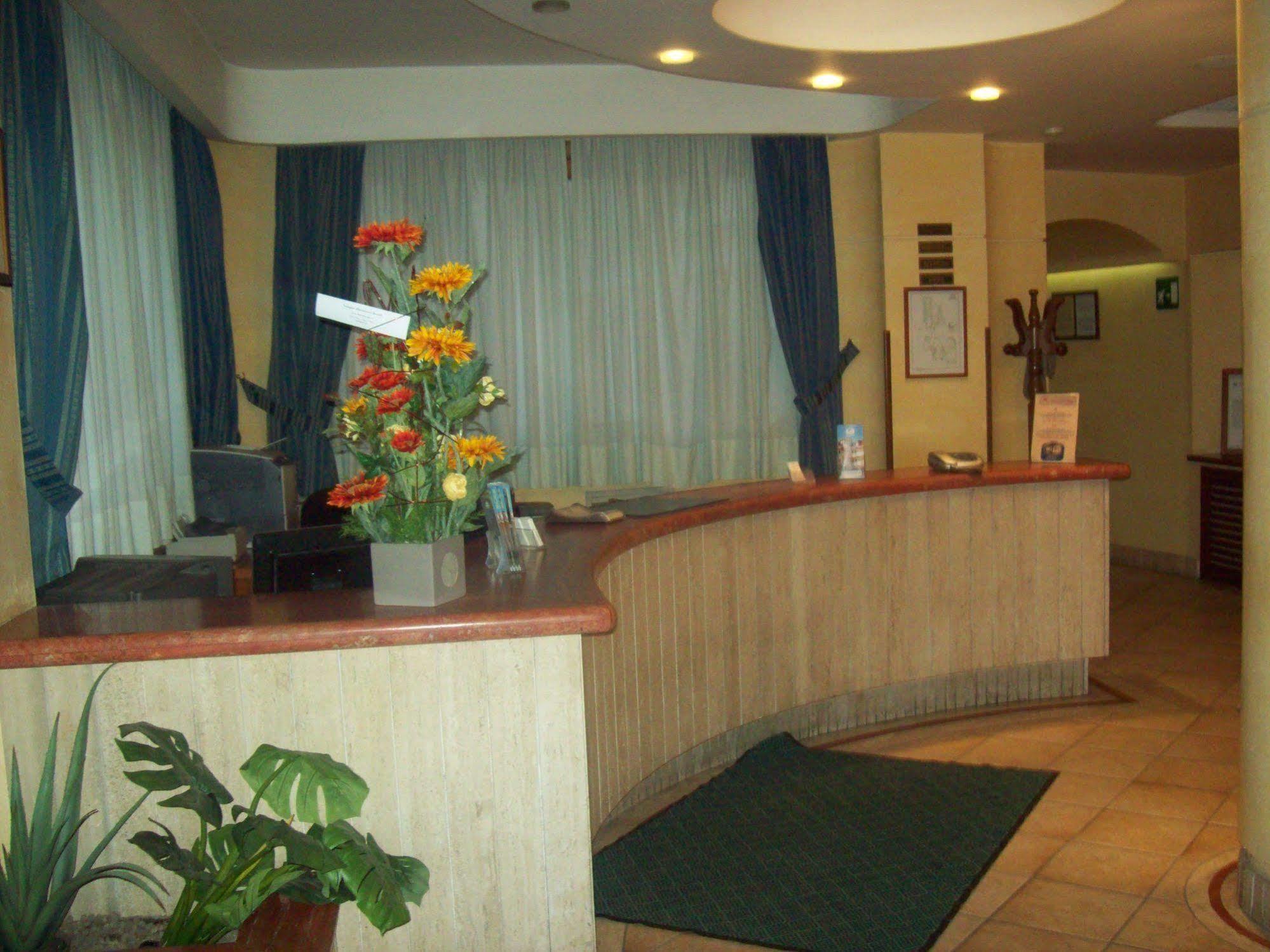 Aerhotel Phelipe 3*